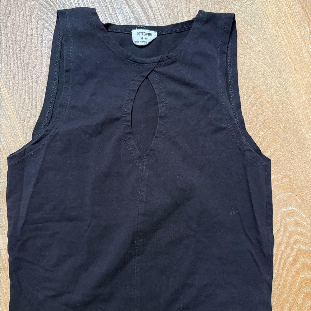 Black Cotton on crop top
